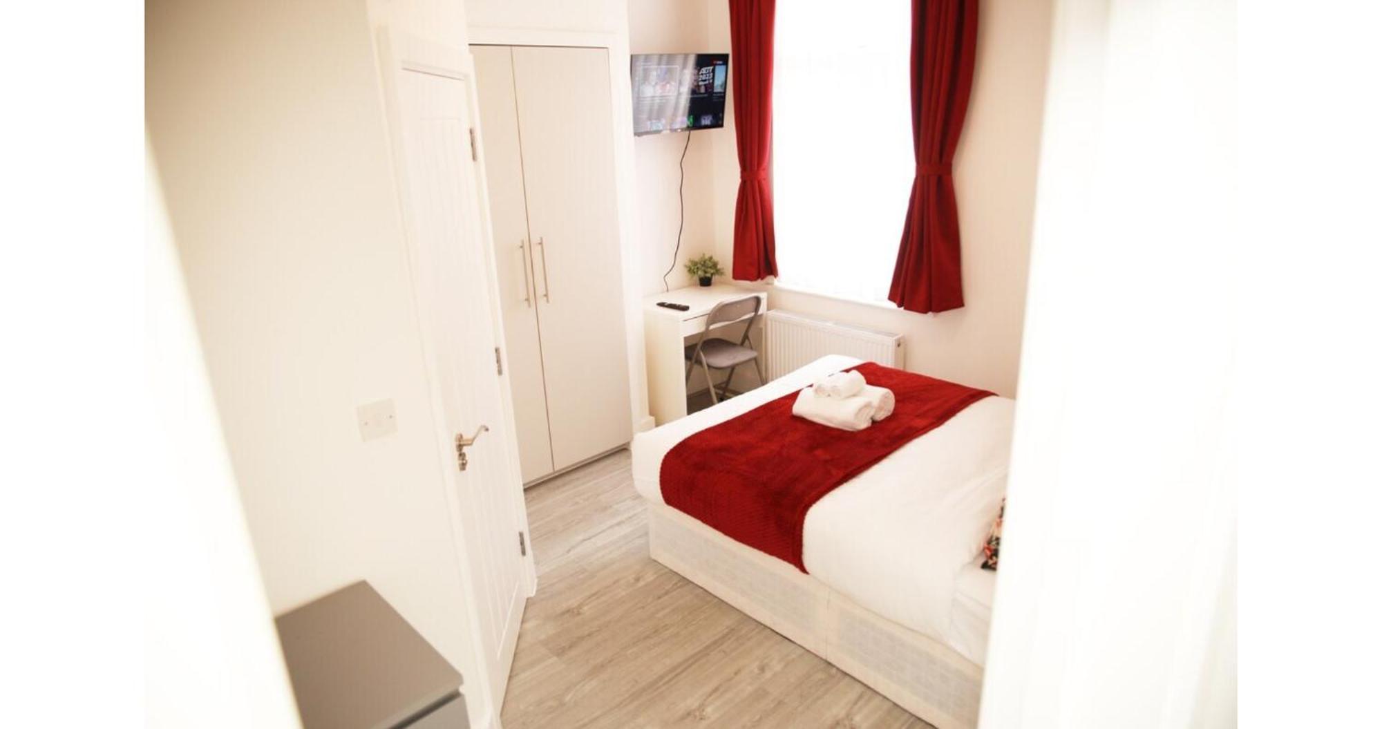 Cricklewood Deluxe Ensuite Room London Ruang foto