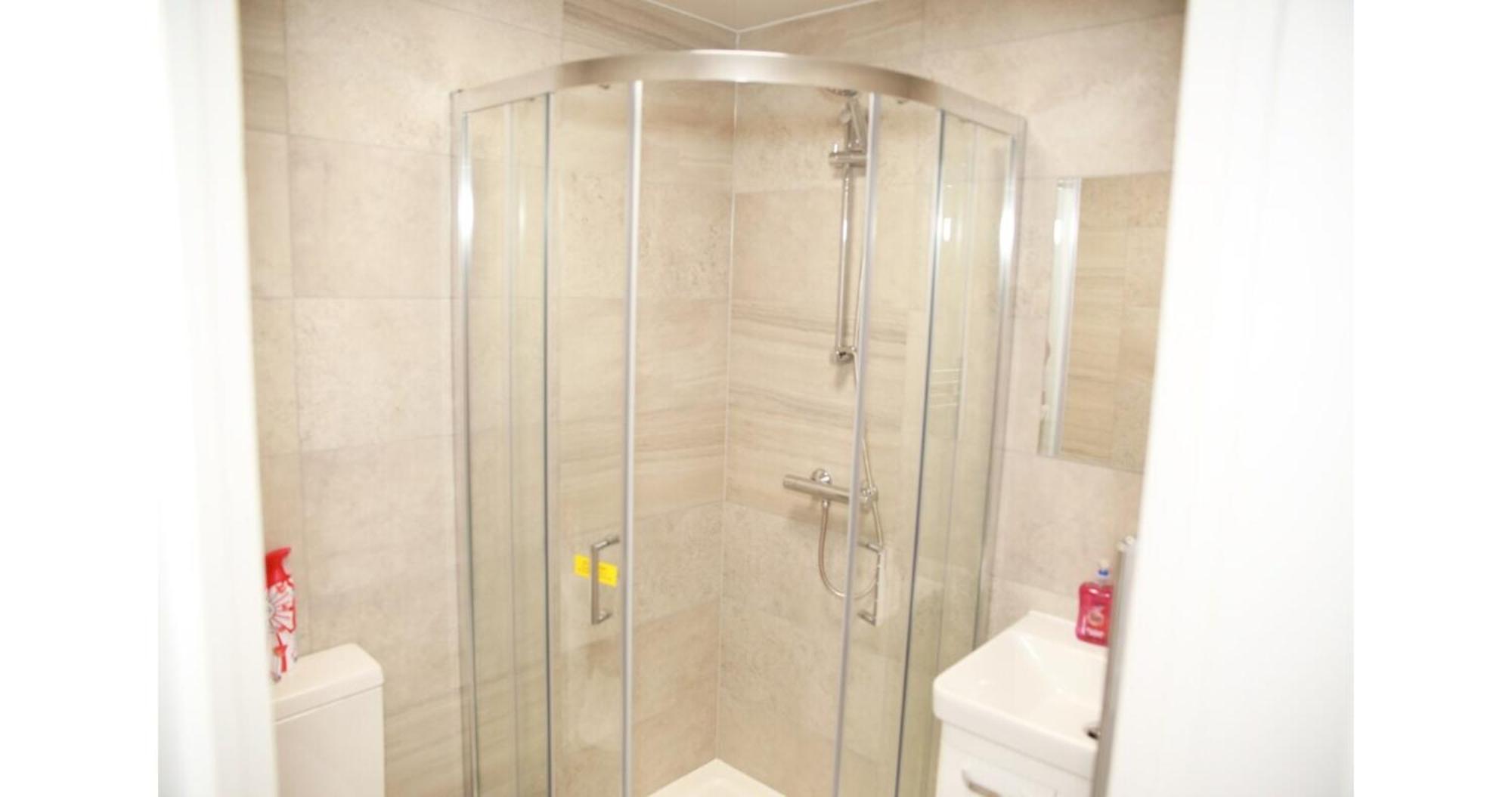 Cricklewood Deluxe Ensuite Room London Ruang foto