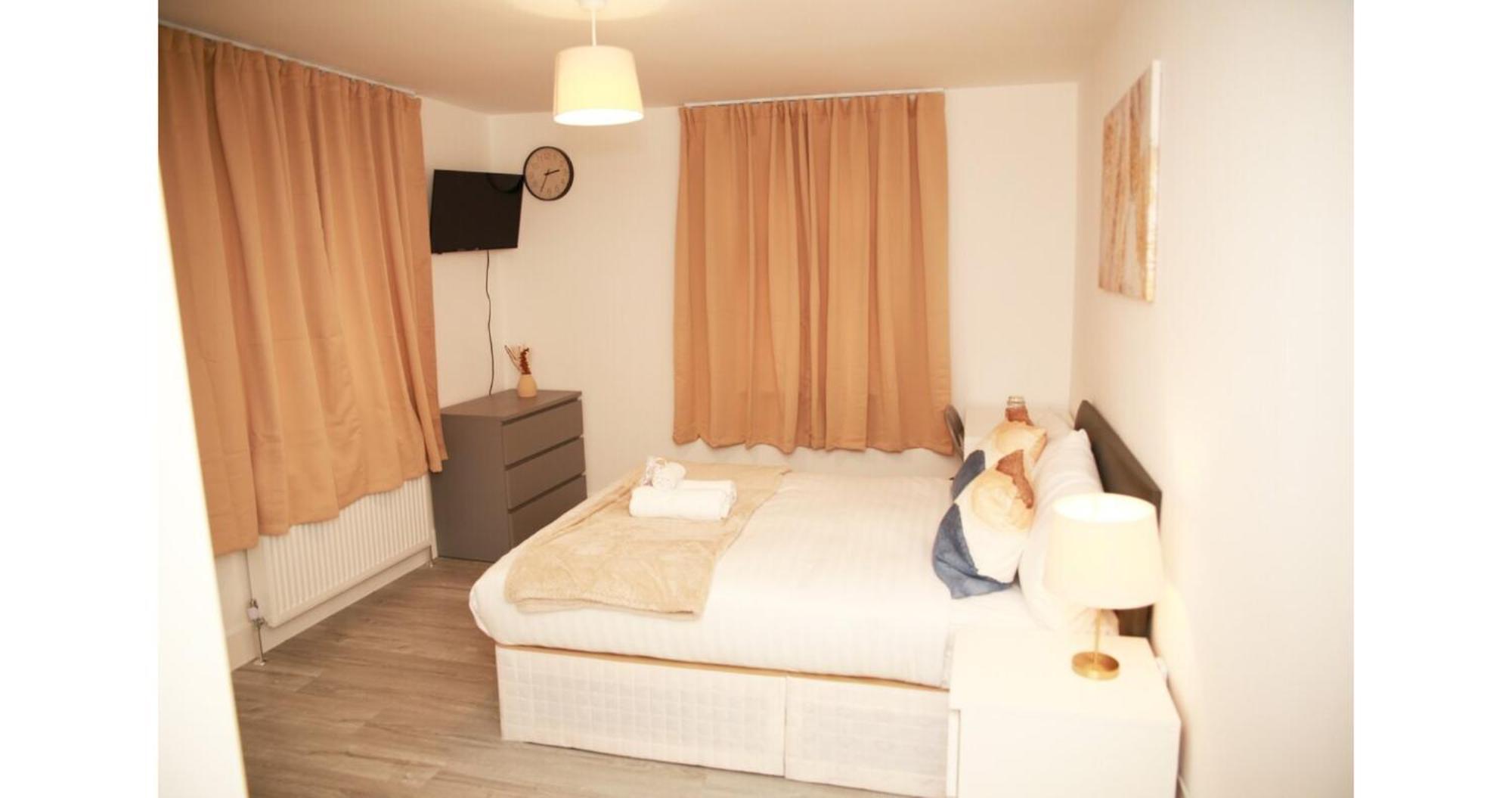 Cricklewood Deluxe Ensuite Room London Ruang foto